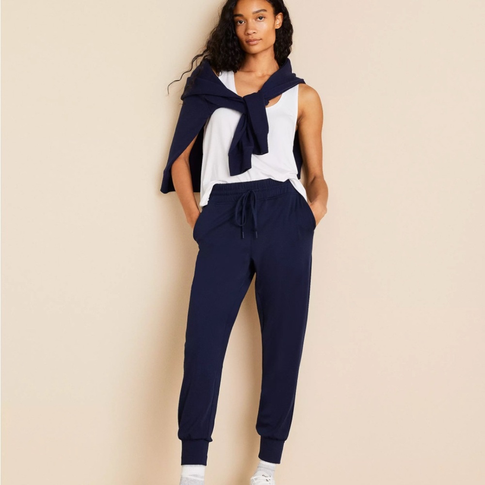 Lou & Grey Navy Joggers NWT